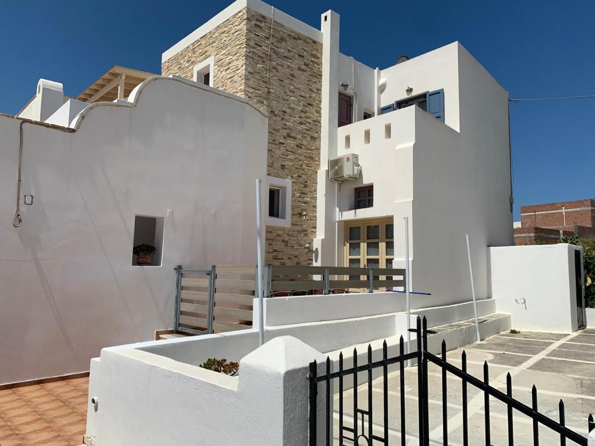 Dimitris Apartments Naxos City ภายนอก รูปภาพ